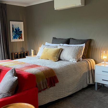 Escape Bed and Breakfast Νιου Πλύμουθ Εξωτερικό φωτογραφία